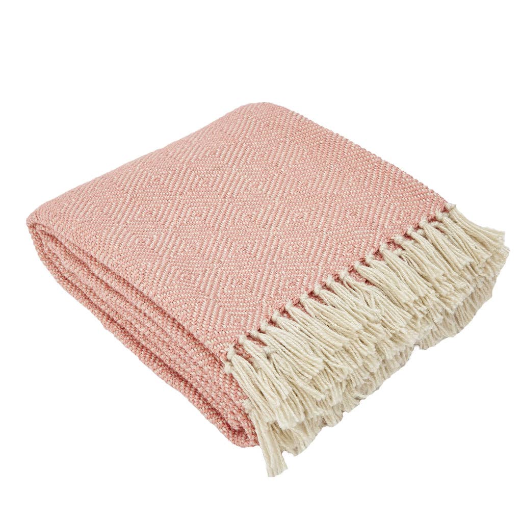 Diamond Coral recycled bottle blanket